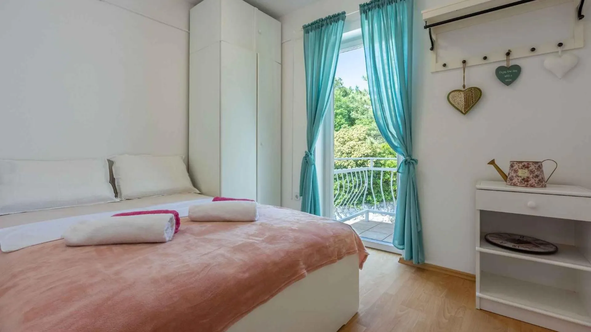 Apartment In Selce 42955 Croacia